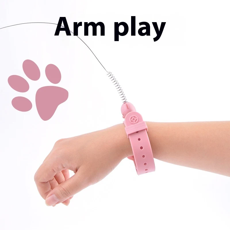 Jouet pour chat multifonctionnel avec plumes amusantes. Stimulez le jeu et l'exercice de votre chat avec ce jouet interactif à plumes.