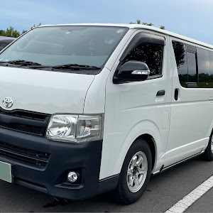 ハイエースバン KDH206V