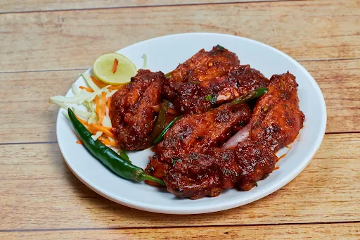 Schezwan Chicken Wings [8 Pieces]