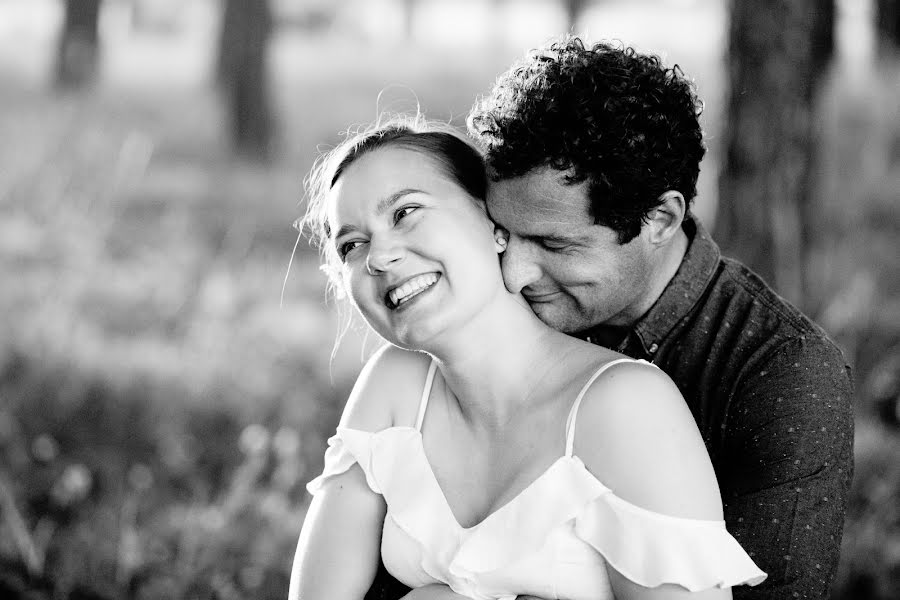 Fotógrafo de casamento Minna Sipinen (sipinen). Foto de 10 de junho 2019