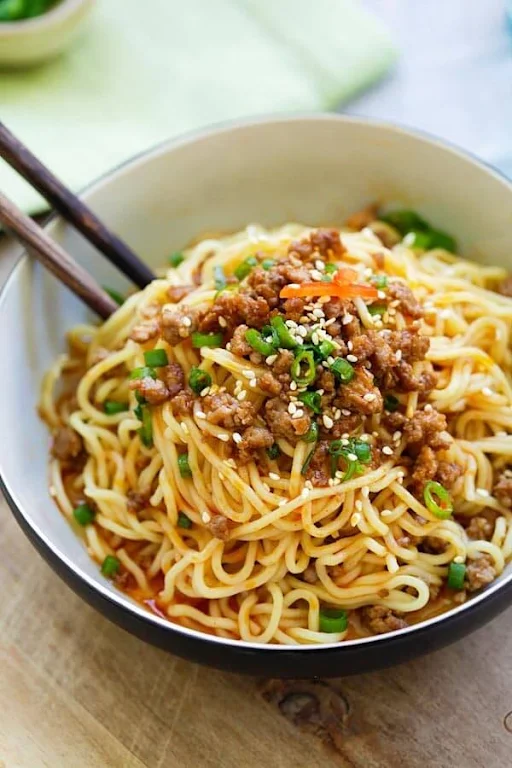 Veg Chilli Noodles