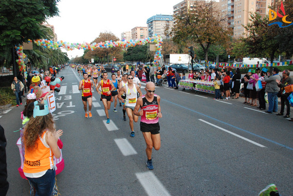 ¡Atención, Velociraptors!…..Octubre es el Mes del Running Fallero