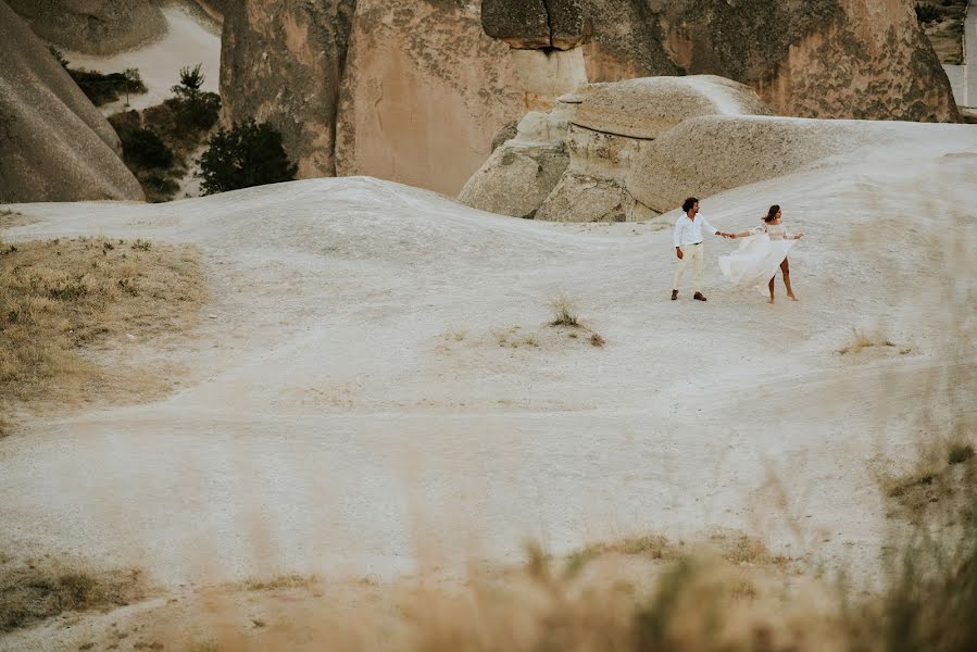 Fotógrafo de casamento Blanche Mandl (blanchebogdan). Foto de 30 de julho 2018