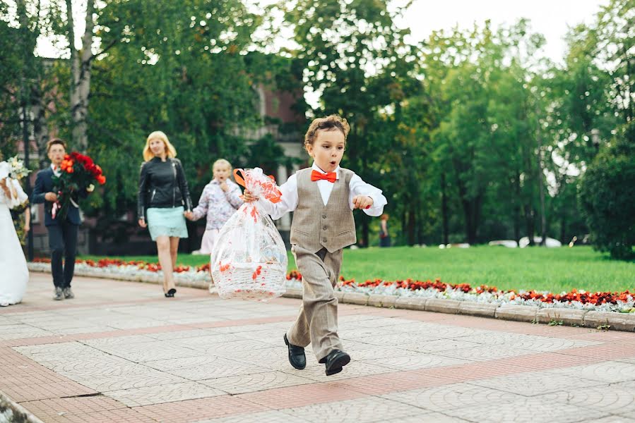 Svadobný fotograf Sergey Khokhlov (serjphoto82). Fotografia publikovaná 1. septembra 2019