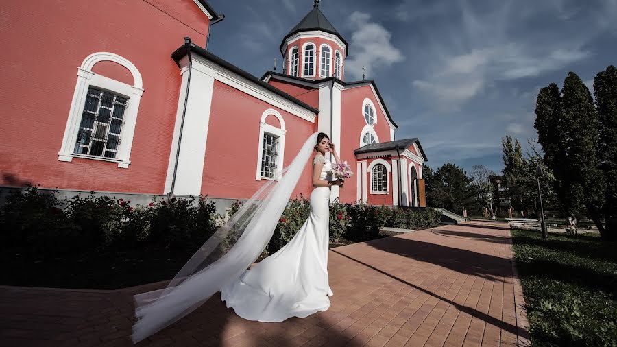 Wedding photographer Konstantin Trifonov (koskos555). Photo of 28 February 2019