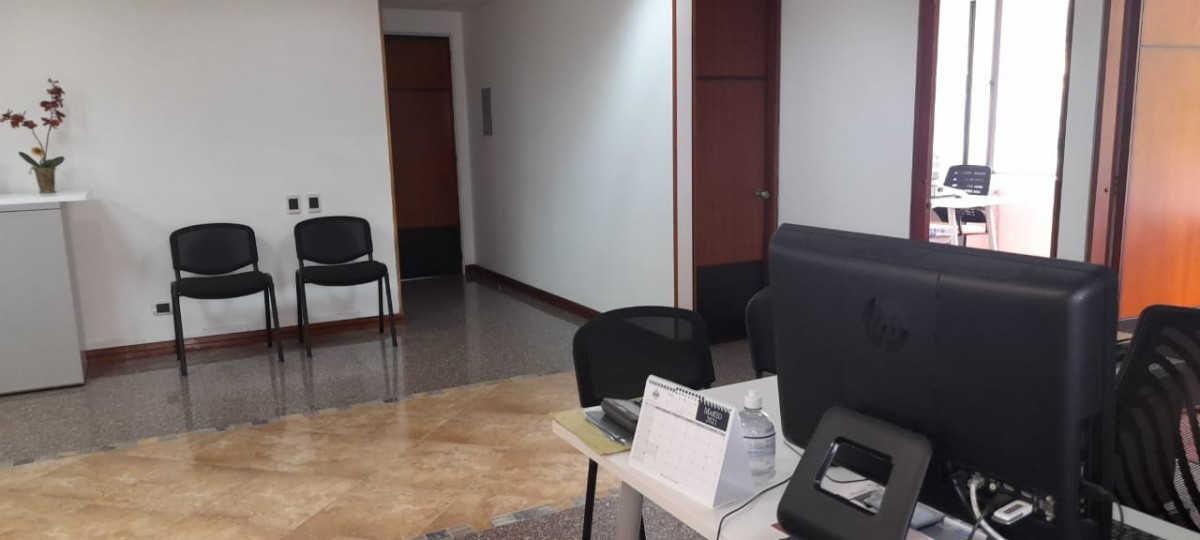 Oficina En Venta - Barrancas, Bogota