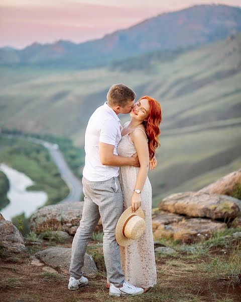 Wedding photographer Sergey Timofeev (sergo-oof). Photo of 27 December 2020