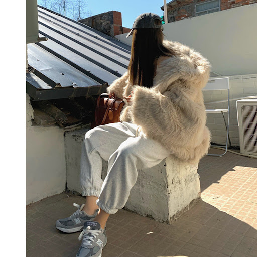 Title 2, Loose Casual Hooded Warm Faux Fur Jacket Stay C...