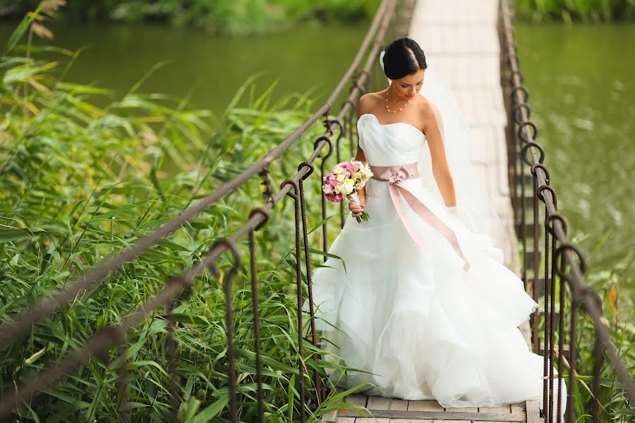 Fotógrafo de bodas Anastasia Anart (nens). Foto del 1 de agosto 2014