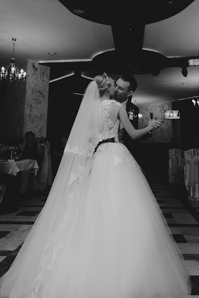 Fotógrafo de bodas Aleksandr Kozlov (simbery). Foto del 22 de septiembre 2017