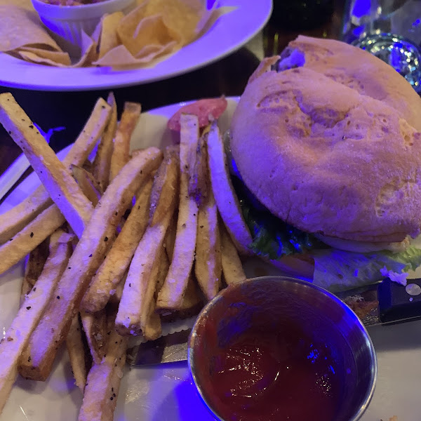 Gluten-Free Fries at Cloud 9 Brewery