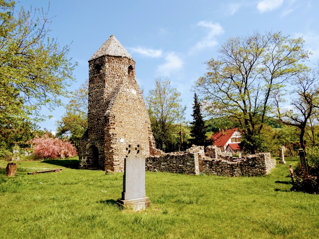 Szigliget - Avasi templomrom