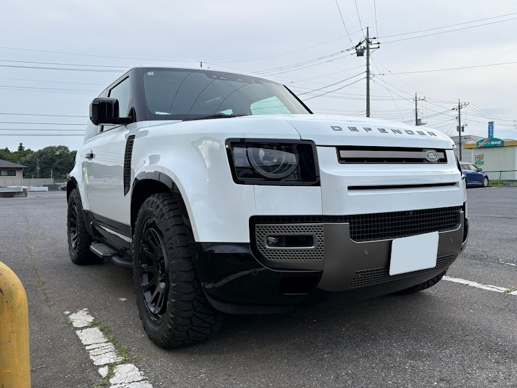ディフェンダーのデルタフォース・リッジグラップラー・275/55R20・ディフェンダー・ディフェンダー90に関するカスタム事例の投稿画像1枚目