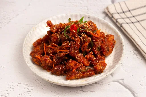 Crispy Chicken With Honey Chilli Sauce (Dry)