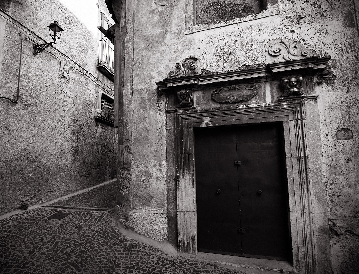 iron door... di Massimiliano zompi