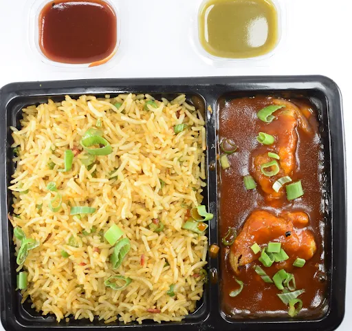 Chilli Chicken Gravy With Fried Rice/Noodles