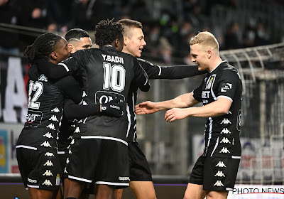 Sur le départ après quatre ans à Charleroi, il peut compter sur un autre club de Pro League pour le relancer