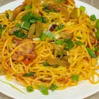 Veg Singapoori Noodles