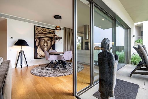 Appartement avec piscine 1