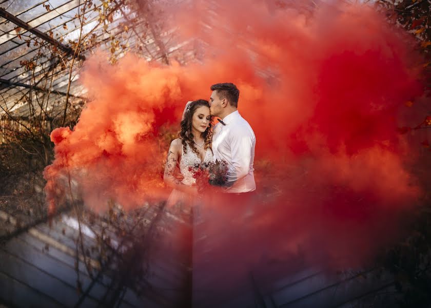 Fotógrafo de casamento Paweł Stec (pawelstec). Foto de 7 de dezembro 2021