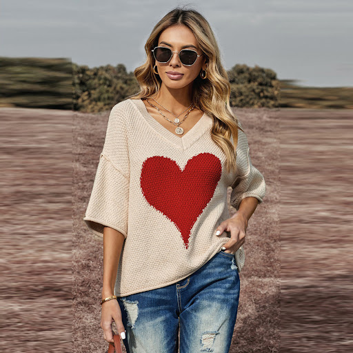 Title 2, Heart-shaped Printed Long-sleeved Top Women Loo...