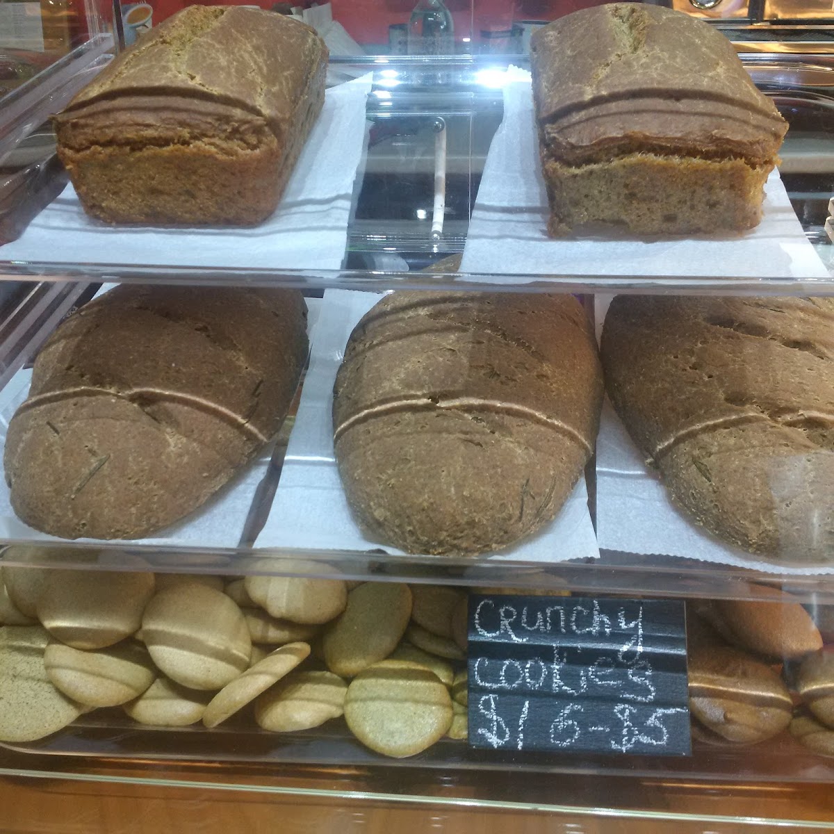 Gluten-Free Bread/Buns at La Vida Cocoa Craft Bakery & Cafe