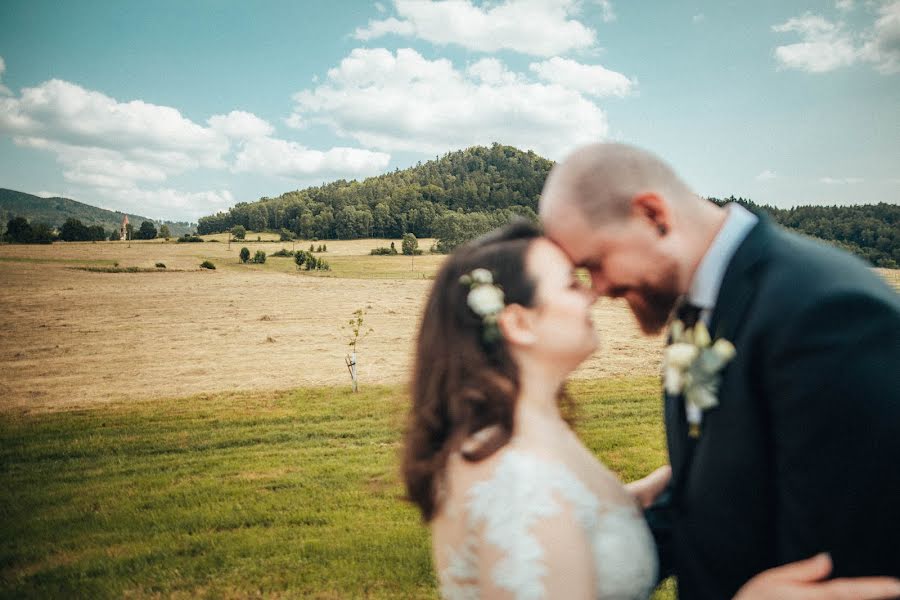 Fotografo di matrimoni Lukas Kenji Vrabel (kenjicz). Foto del 18 marzo