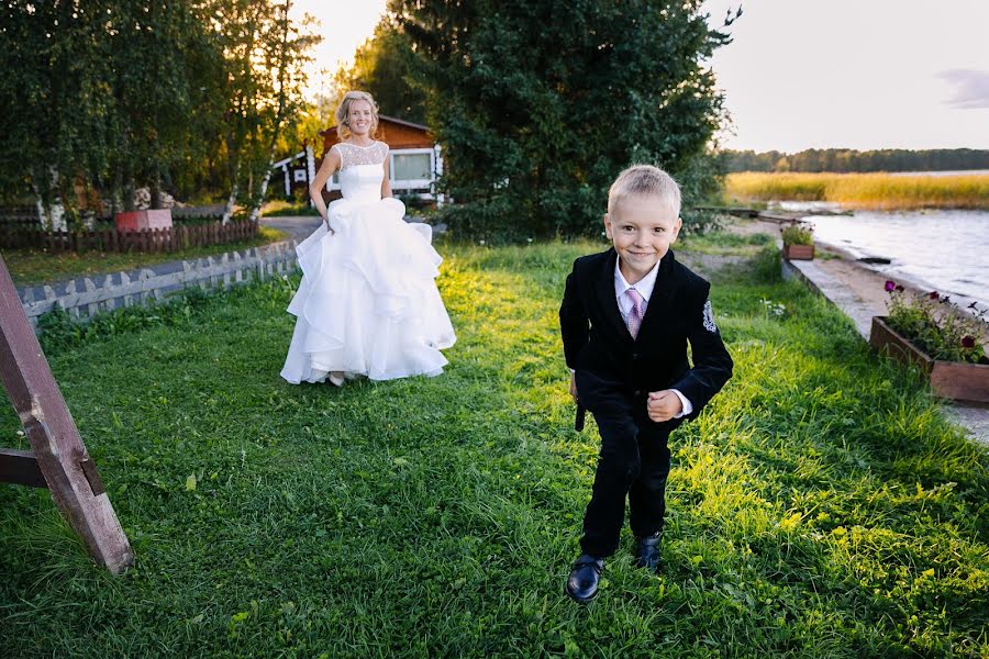 Fotógrafo de bodas Sergey Kirichenko (evlover). Foto del 13 de octubre 2016