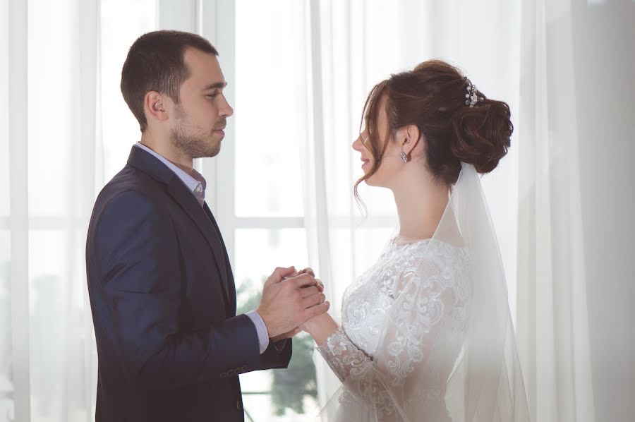 Wedding photographer Maksim Chechelev (maxmeis). Photo of 19 January 2019