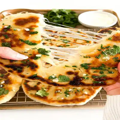 Cheese Garlic Naan