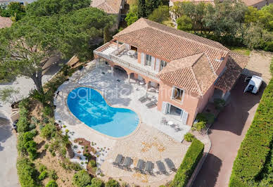 Villa with pool and terrace 13