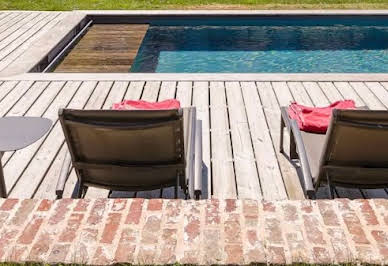 Propriété avec piscine en bord de mer 11