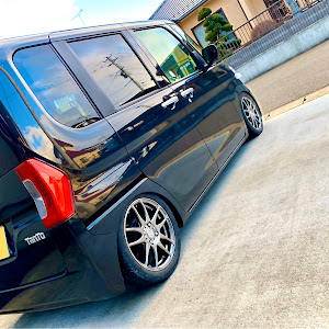 タント LA600S
