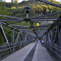 Ponte fra le gole di 