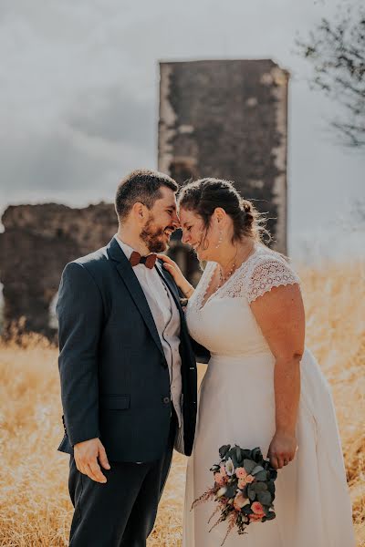 Φωτογράφος γάμων Léa POMIER (pozewedding). Φωτογραφία: 1 Σεπτεμβρίου 2022