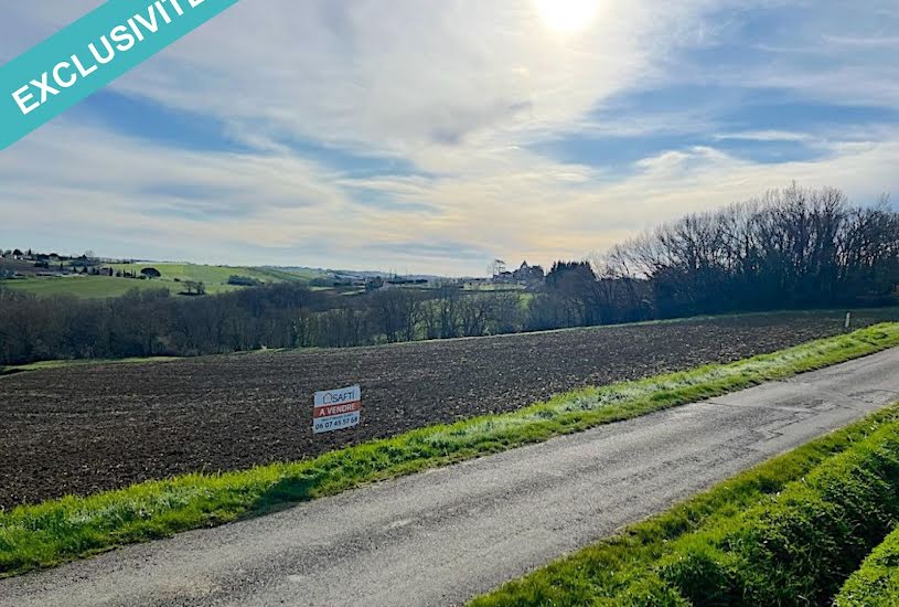  Vente Terrain à bâtir - 2 400m² à Castelsagrat (82400) 