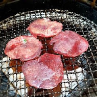 米炭火燒肉小酒館(新莊公園店)