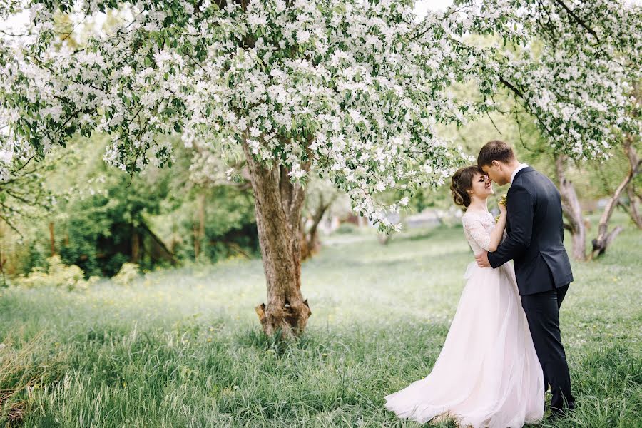 Wedding photographer Natalya Prostakova (prostakova). Photo of 17 April 2018