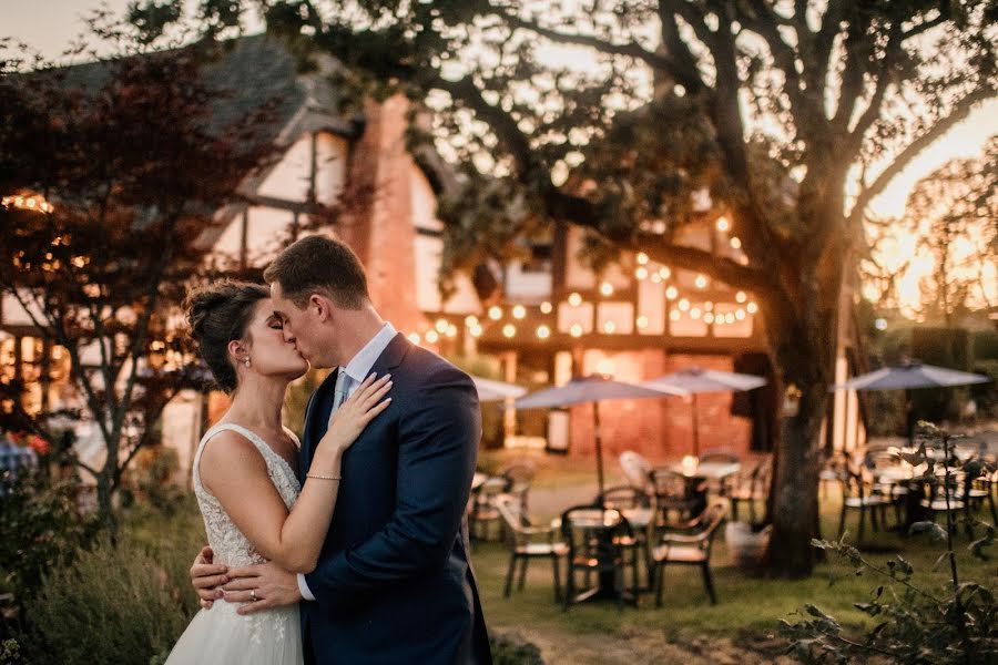 Wedding photographer Heather Stone (tulleandtweedvic). Photo of 13 November 2019