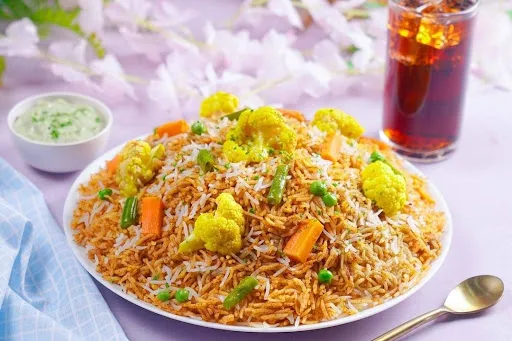 Veg Biryani Family Pack [Serves 3-4]