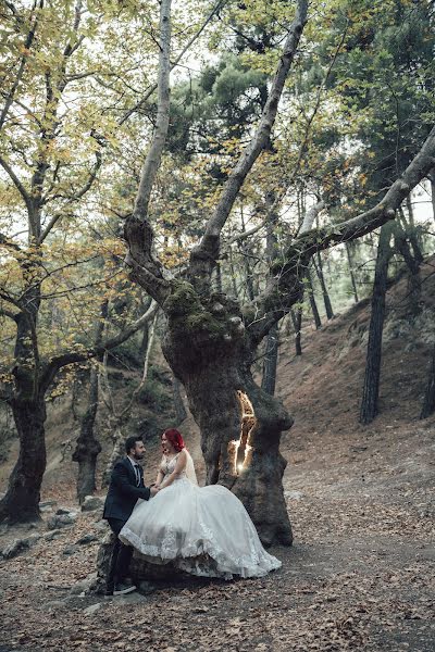 Fotógrafo de casamento Konstantinos Poulios (poulios). Foto de 22 de dezembro 2023