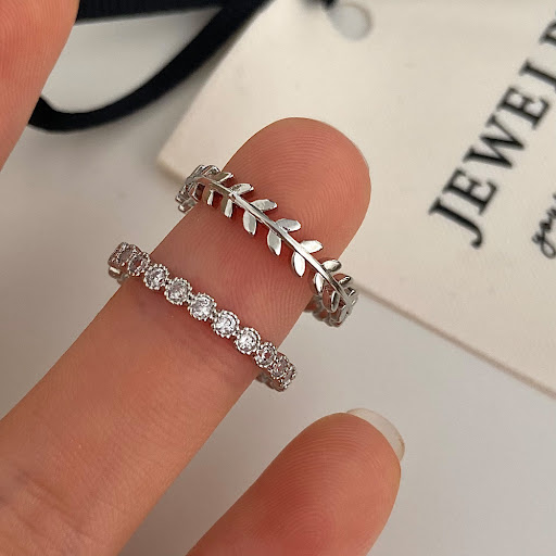 Title 8, Womens High Sense Open-end Zircon Ring. Experi...