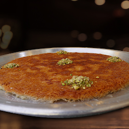 Super Sweet Deal - Famous Course Knafeh with Cheese (1.5 Kg)