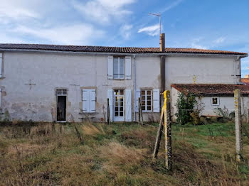 maison à Courlay (79)