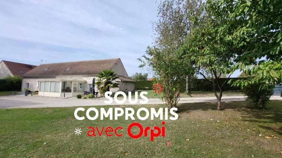 Vente ferme 5 pièces 160 m² à Donnery (45450), 371 000 €