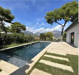 villa à Roquebrune-Cap-Martin (06)