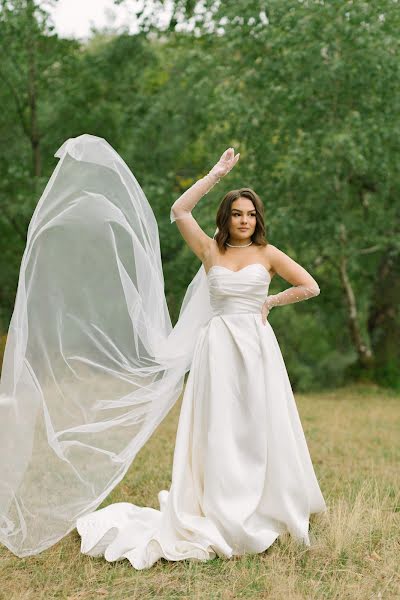 Wedding photographer Liliana Arseneva (arsenyevaliliana). Photo of 11 October 2022