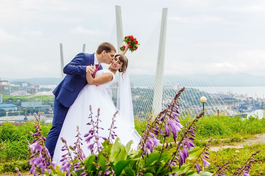 Fotógrafo de casamento Veronika Kirichenko (nikanika). Foto de 15 de setembro 2017