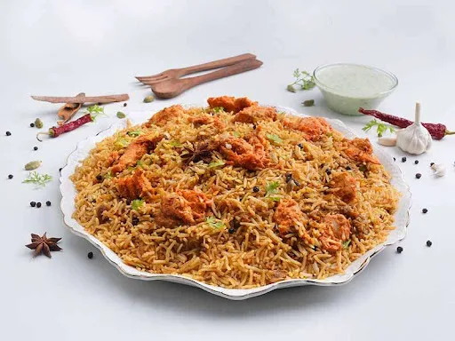 Hyderabadi Chicken Tikka Dum Kilo Biryani (Spicy)