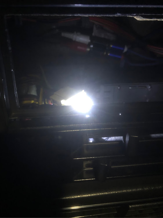 ゴルフ2のゴルフ2・サイドブレーキランプ・LEDに交換・vw・gtiに関するカスタム事例の投稿画像2枚目